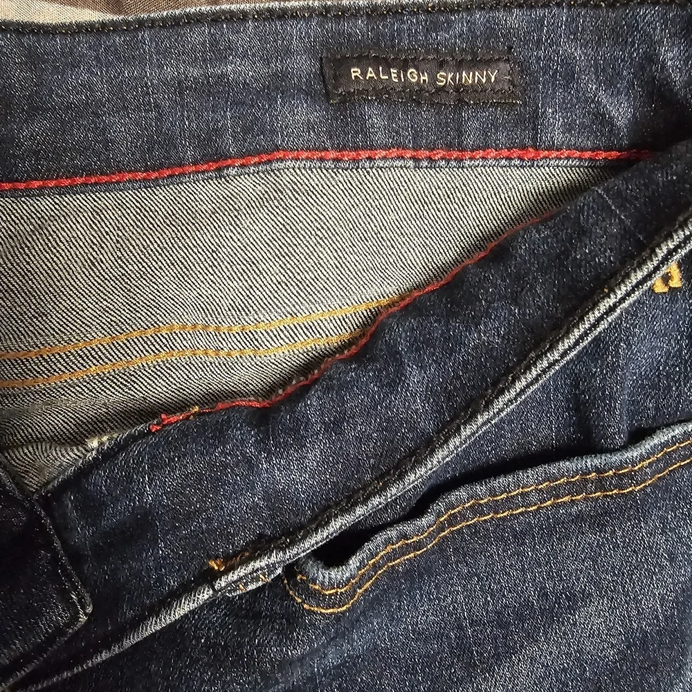 Tommy Hilfiger Women's Dark Blue Skinny Jeans